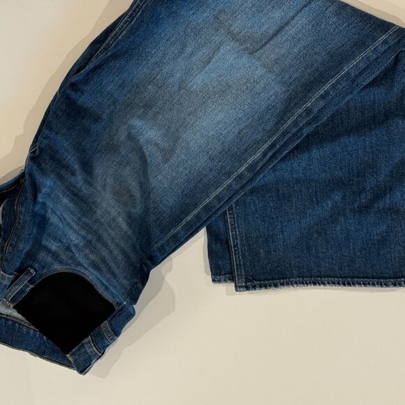 Sasha 32" Maternity Wide Leg Jean - Picture 6 of 8